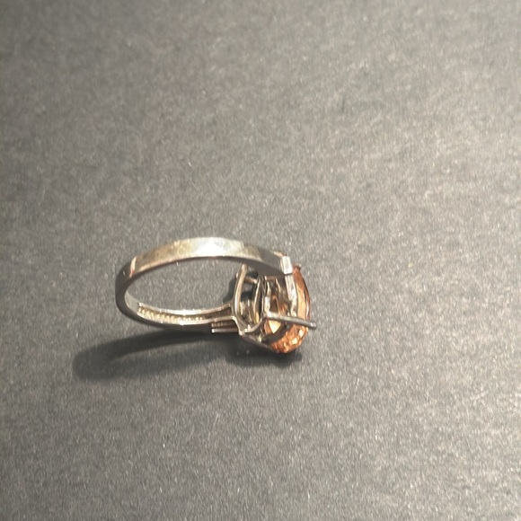 Silver and Citrine Ring Sz 7 - Picture 7 of 10